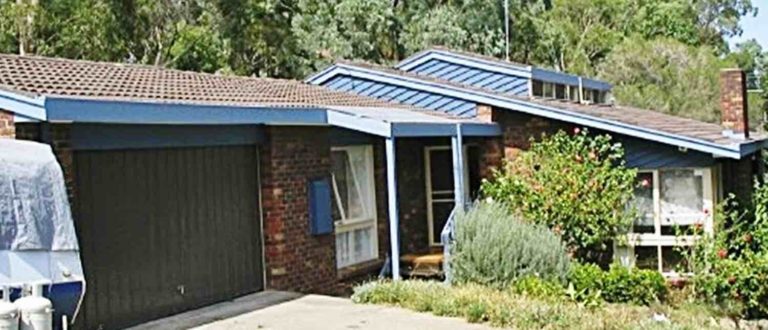 Exterior timber painters Eltham