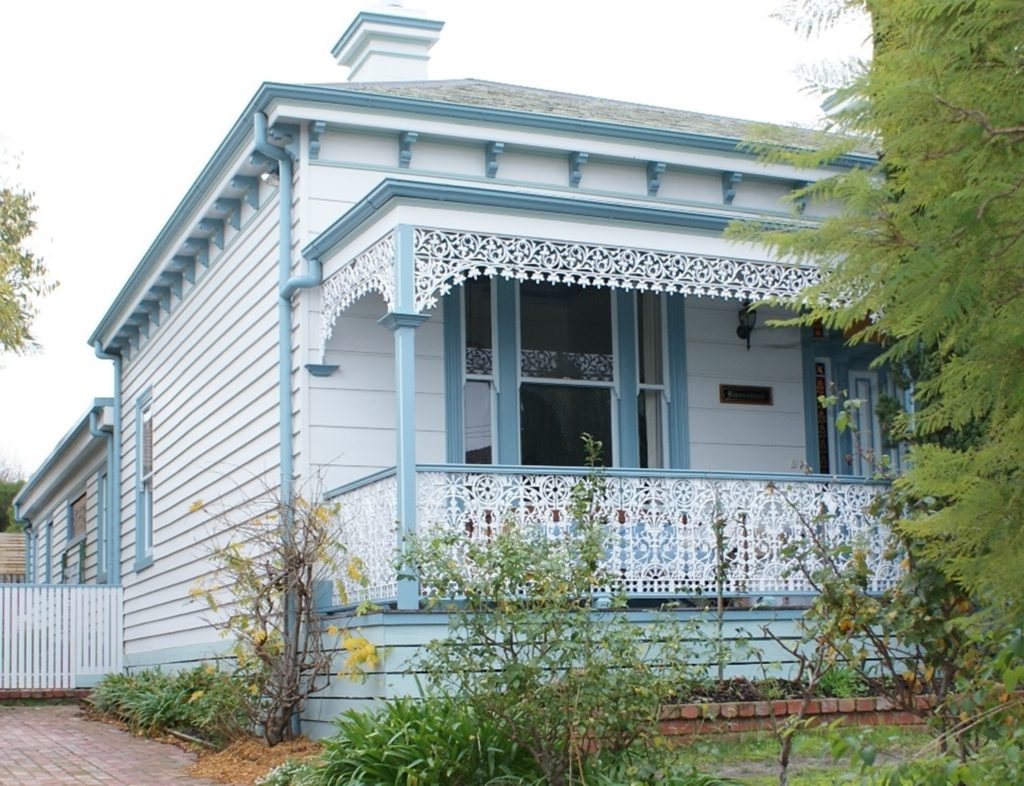 Painters Elwood