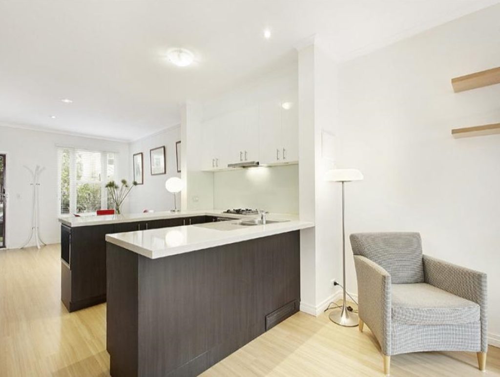 House painter Southbank